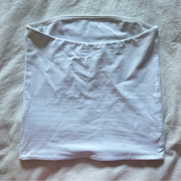 Babaton contour tube top - Picture 3 of 3